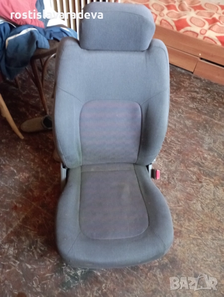 Пасажерска седялка от Нисан Микра К11-две врати, снимка 1