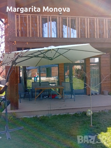 Голям чадър за градина и заведение 
