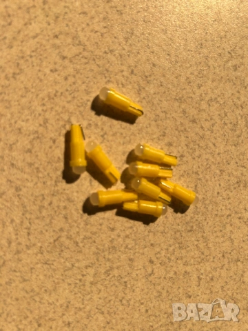 Светодиодни крушки за автомобили на 12V, снимка 6 - Аксесоари и консумативи - 38734512