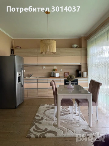 Триетажна къща в Бяла, снимка 2 - Къщи - 54348005