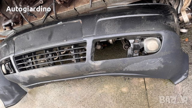 Предна Броня за Audi A6 2001, снимка 3 - Части - 52297366