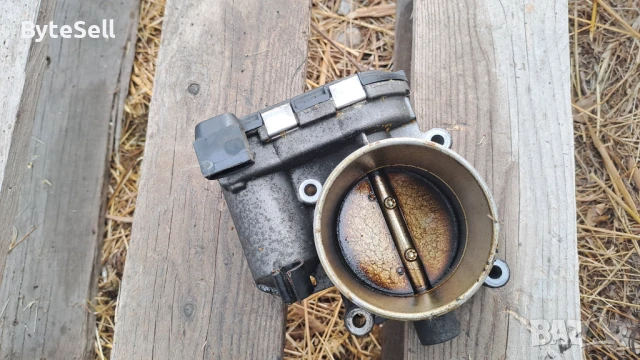 Дроселова клапа Bosch за Volvo S60 2005г, снимка 2 - Части - 51314882