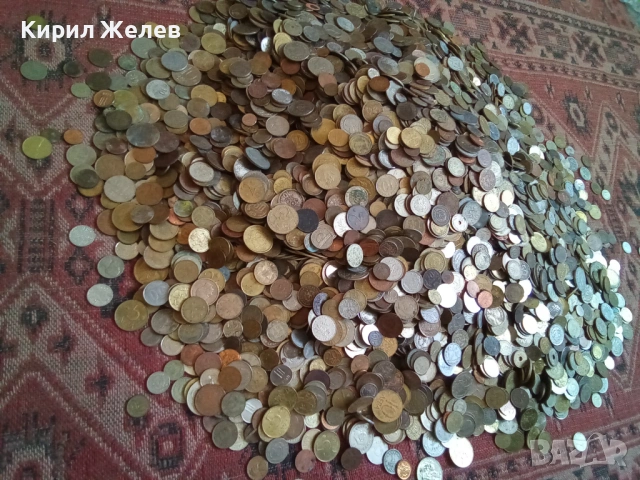 Монети от цял свят 11,800 броя 44 кила 78910, снимка 15 - Нумизматика и бонистика - 48085246