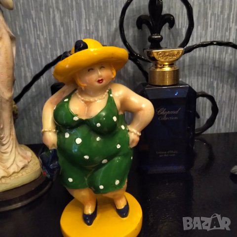 Колекционерска фигура от полистоун 