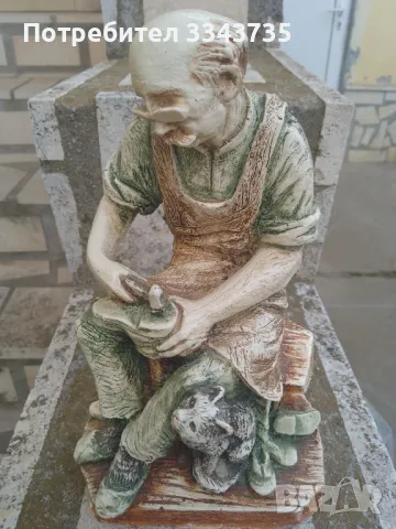 Красива масивна статуетка Обущаря със котката CAPODIMONTE., снимка 11 - Статуетки - 49565520