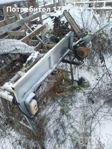 Машина за рязане на дърва