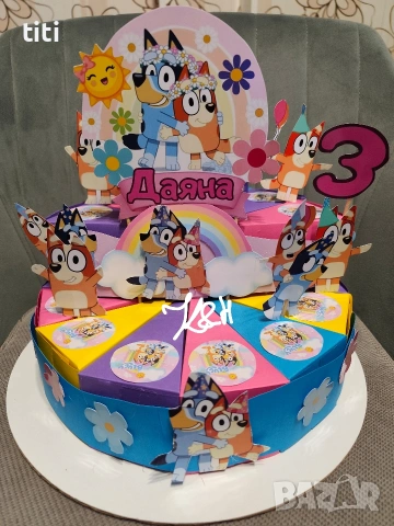 Картонена торта Блуи и Бинго 