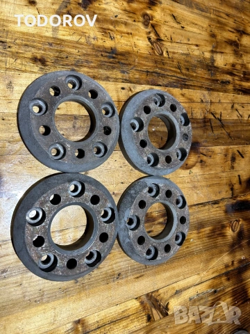 Предходни  фланци  от 5/100 към 5/112. 30 мм., снимка 2 - Части - 53892241