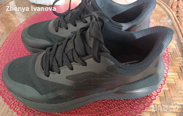 Маратонки Skechers slip-ons 