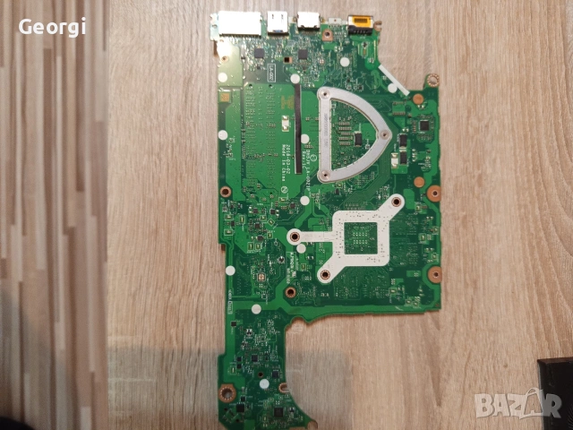 Дънна Платка (лаптоп) + процесор Ryzen 5 2500U с вградена видео карта, снимка 2 - Дънни платки - 53132838