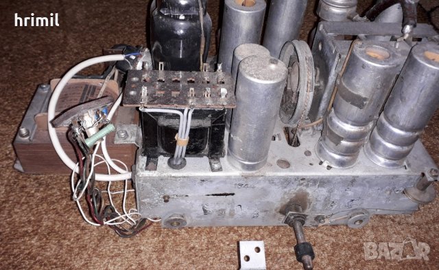 Шаси от радио Phillips 470A , снимка 2 - Антикварни и старинни предмети - 42813965