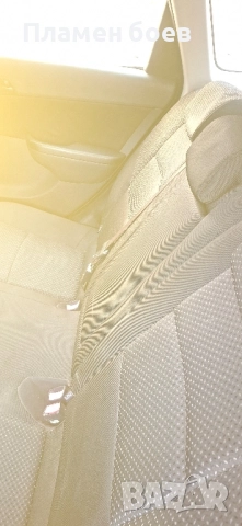 продавам hundai i30 1.6 комби фейстлифт, снимка 8 - Автомобили и джипове - 52796518