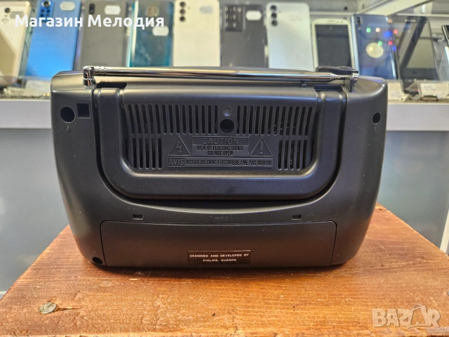 Радио Philips AE 2140  В отлично техническо и визуално състояние., снимка 9 - Радиокасетофони, транзистори - 47028396
