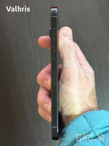 Apple iPhone 16 Pro 256GB Black Titanium / 100% батерия, снимка 6 - Apple iPhone - 52747683