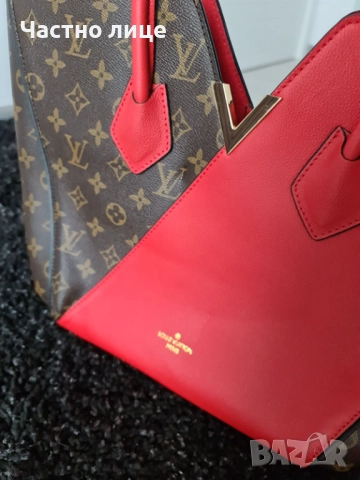 Дамска чанта, снимка 5 - Чанти - 52272108