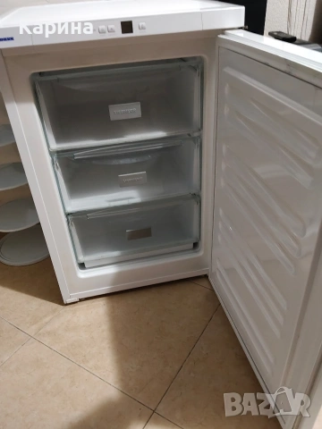 Малък фризер Liebherr 1211 SmartFrost, 100 литра, снимка 3 - Фризери - 54128517