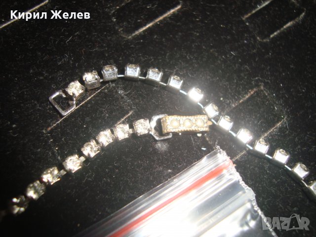 КРИСТАЛНИ КОЛИЕ ОБЕЦИ и БРОШКА МНОГО ЕФЕКТЕН АРТ МОДЕН КОМПЛЕКТ 16598, снимка 15 - Бижутерийни комплекти - 30691407
