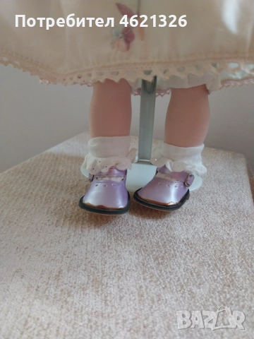 Винтидж колекционерска порцеланова кукла с ограничено издание от колекцията Leonardo рядка, снимка 13 - Декорация за дома - 52089112