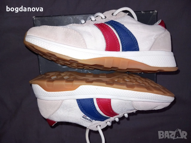 Нови спортни обувки за момче