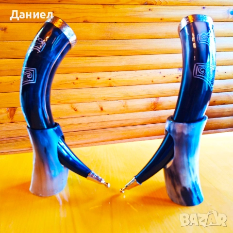 Чаши от естествен рог, Чаша от естествен рог, за пиене, викингска чаша  със стойка от естествен рог 