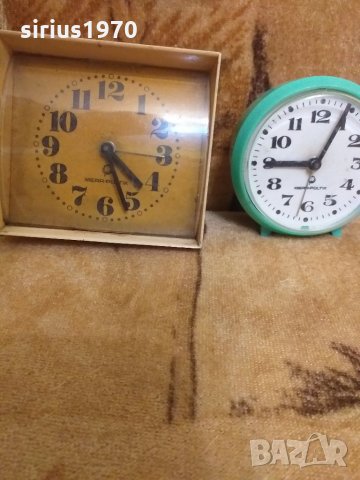 Два броя будилници Мира политик, снимка 1