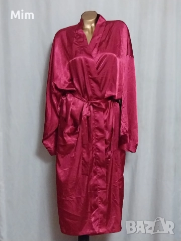 Collection 46/48 Сатенен халат бордо, снимка 4 - Нощници - 51529757