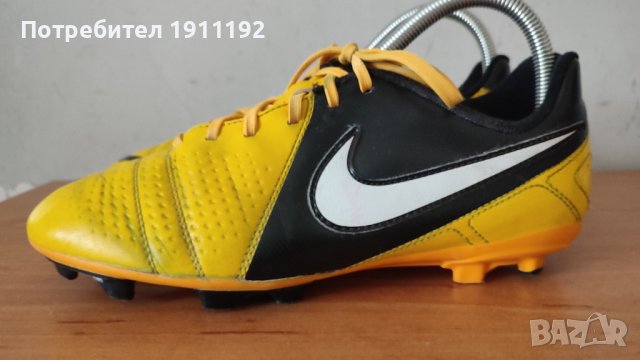 Nike. Футболни бутонки. 38, снимка 1