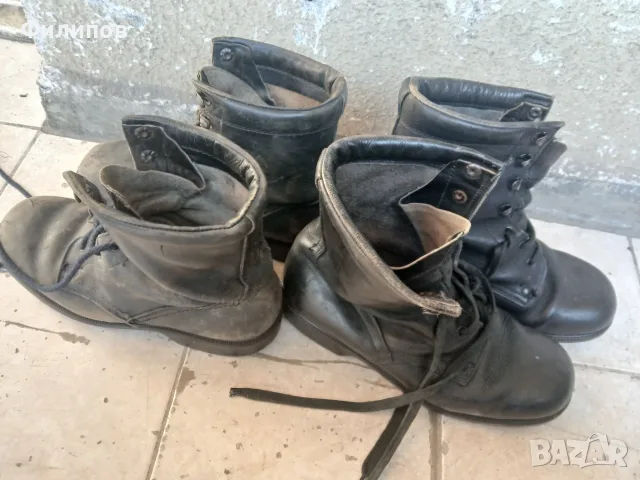 2 чифта военни кубинки № 43 и 44 двата за 20е.