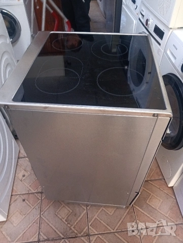 Иноксова свободно стояща печка с керамичен плот Сименс Siemens с две години гаранция!, снимка 8 - Печки, фурни - 53080949