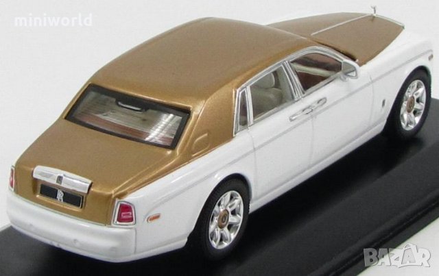 Rolls-Royce Phantom "Middle east special" 2010 White and Gold - мащаб 1:43 на IXO моделът е нов, снимка 2 - Колекции - 31644694