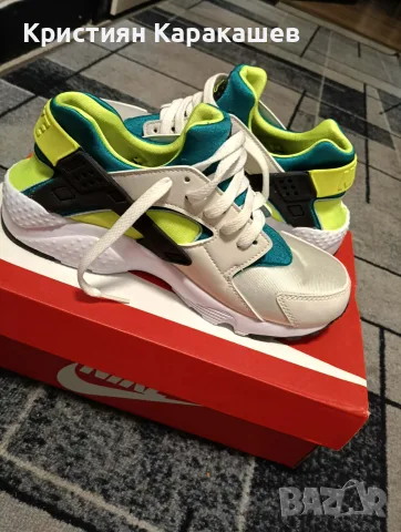 Обувки NIKE / НАЙК 39 номер, снимка 2 - Маратонки - 55944609