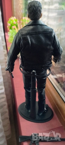 Екшън фигура на Арнолд Terminator800 1/6-30см, снимка 8 - Колекции - 53903772