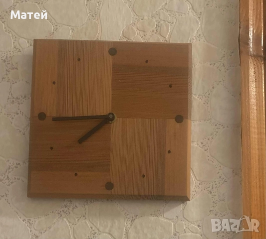 Стилен часовник от дърво* Стенен* Работи точно