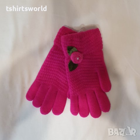 Нови зимни ръкавици с розичка цвят циклама