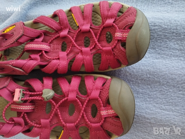 Keen номер 40., снимка 3 - Сандали - 51838221