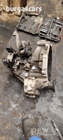 Ръчна скоростна кутия Skoda Fabia II 1.2-70к.с. EZG 5ск.- 450лв, снимка 2 - Части - 51941369
