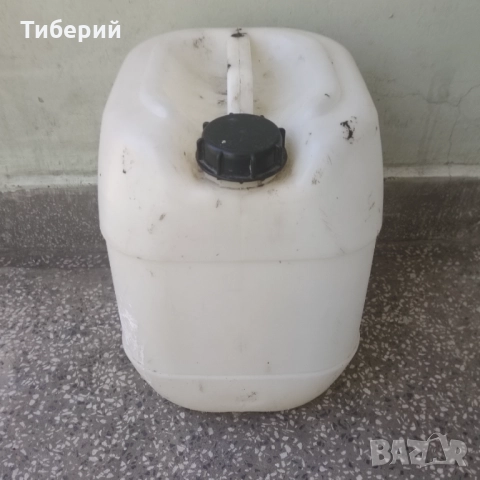 Пластмасови бидони, снимка 7 - Бидони, бурета и бъчви - 51950009