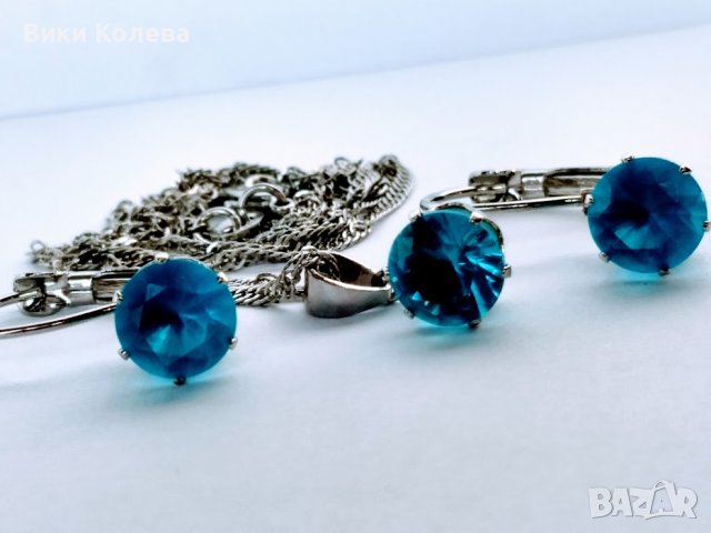 колие и обеци, снимка 4 - Колиета, медальони, синджири - 36690954