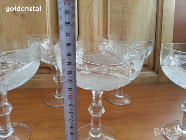 Кристални чаши , снимка 4 - Антикварни и старинни предмети - 37412461