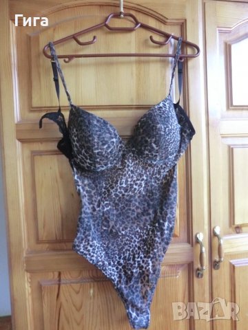 боди Hunkemoler 80С, снимка 2 - Бельо - 38809745