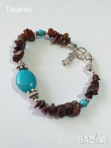 Прекрасна Бохо гривна с Тюркоази и камъни червено Тигрово око и орнаменти в цвят Сребро стил Антик , снимка 4 - Гривни - 39756533