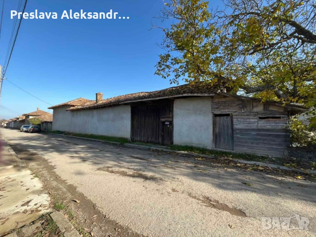 Двуетажна къща в с. Драгоево, снимка 5 - Къщи - 52443371