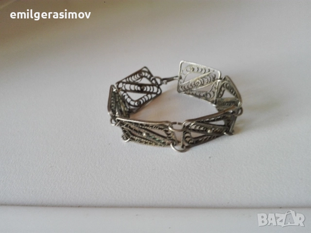 Възрожденски обеци и гривна филигран., снимка 9 - Антикварни и старинни предмети - 49867247