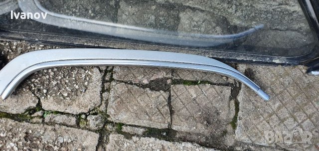 Задни странични стъкла за бмв е30 купе хром лайсни лява дясна лайсна bmw e30 coupe , снимка 4 - Части - 40106941