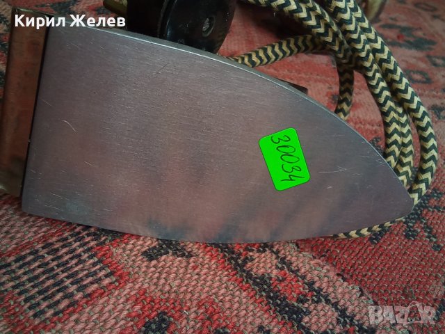 Стара малка ютия 30034, снимка 4 - Антикварни и старинни предмети - 37664981