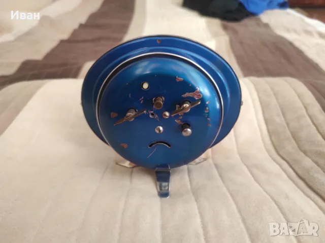 Часовници, снимка 2 - Антикварни и старинни предмети - 48853818