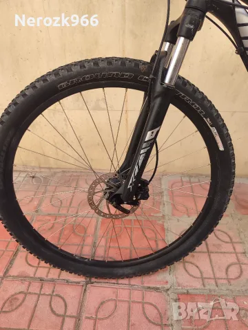 Планински велосипед Specialized Jett 29 , снимка 4 - Велосипеди - 56200581