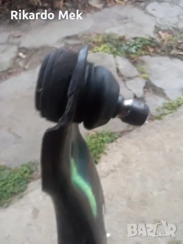 носач за Мазда примаси 323 ф с, снимка 7 - Части - 48172588