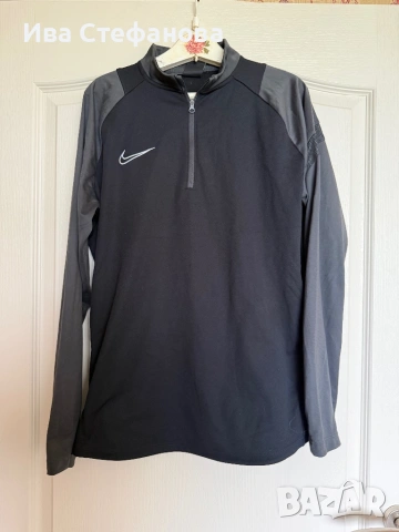 Нова спортна класическа блуза Nike nike Найк унисекс модел става за мъжка и дамска 100% оригинална , снимка 2 - Спортни екипи - 54156354
