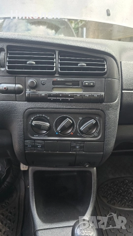 Волксваген венто , снимка 18 - Автомобили и джипове - 52889788